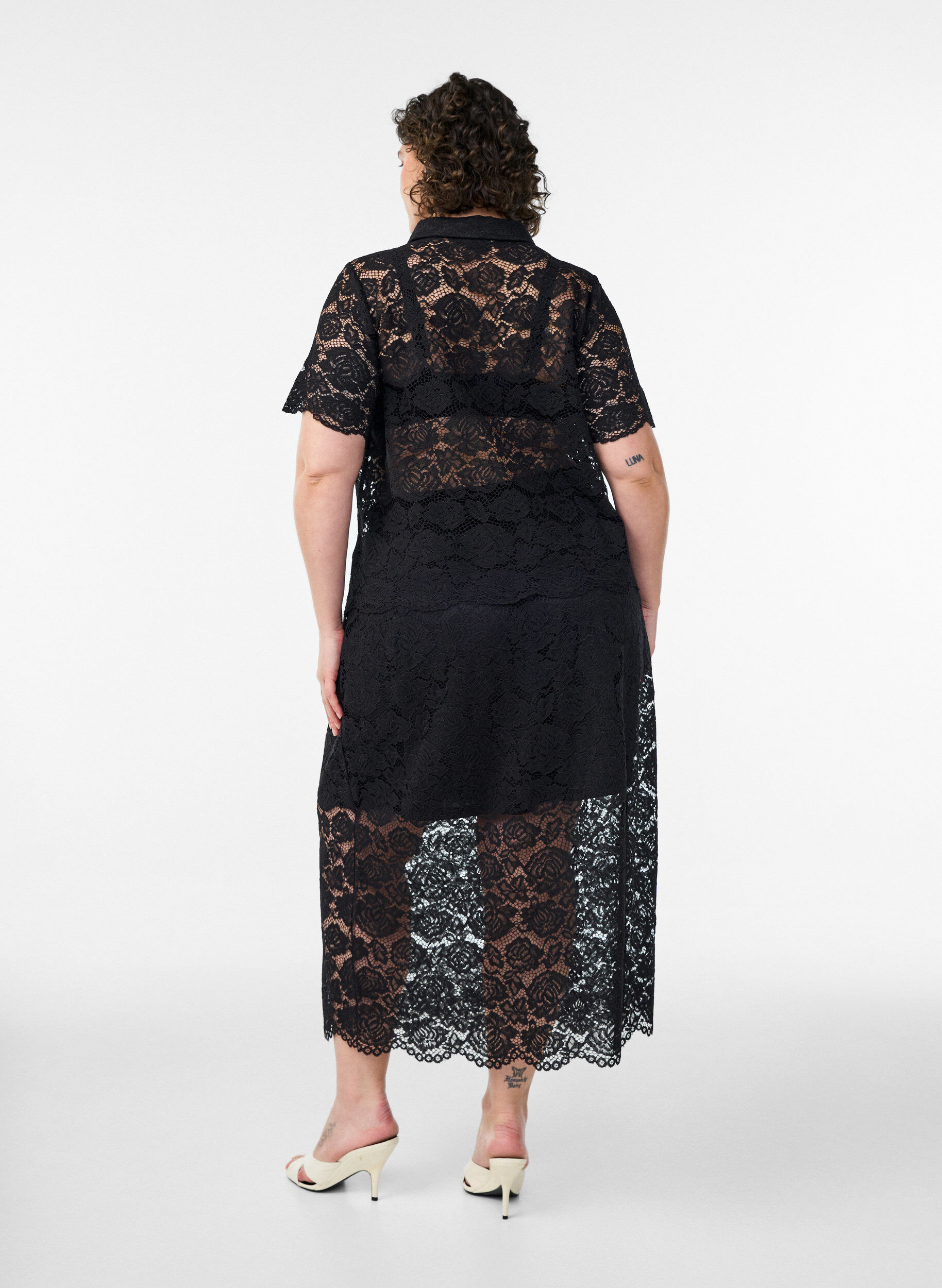 Zizzifashion Lace midi skirt with an elasticated waist, Black, Model image number 1