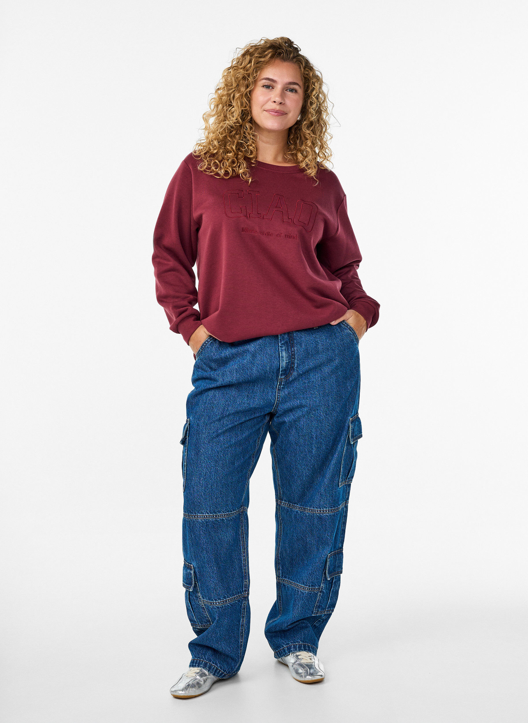 Zizzifashion Sweatshirt with embroidered Milan motif, Dark Bordeaux, Model image number 1