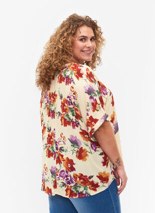 Floral viscose blouse with short sleeves, Buttercream Vintage, Model image number 1