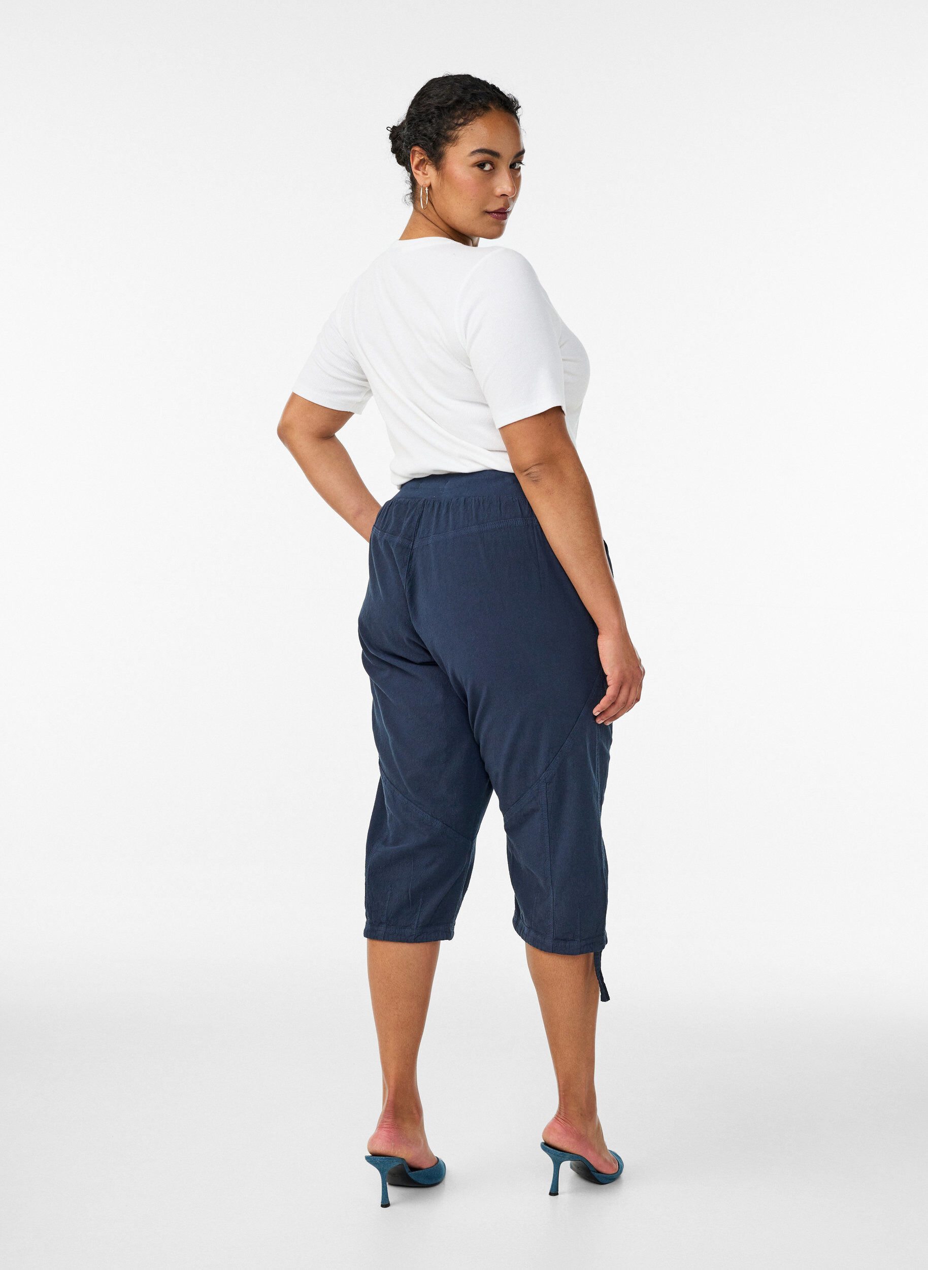 Zizzifashion Cotton Capri trousers, Blue, Model image number 1