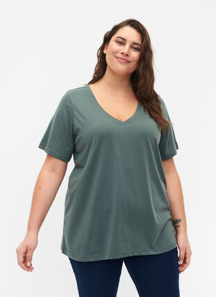 FLASH - T-shirt with v-neck, Balsam Green, Model image number 0
