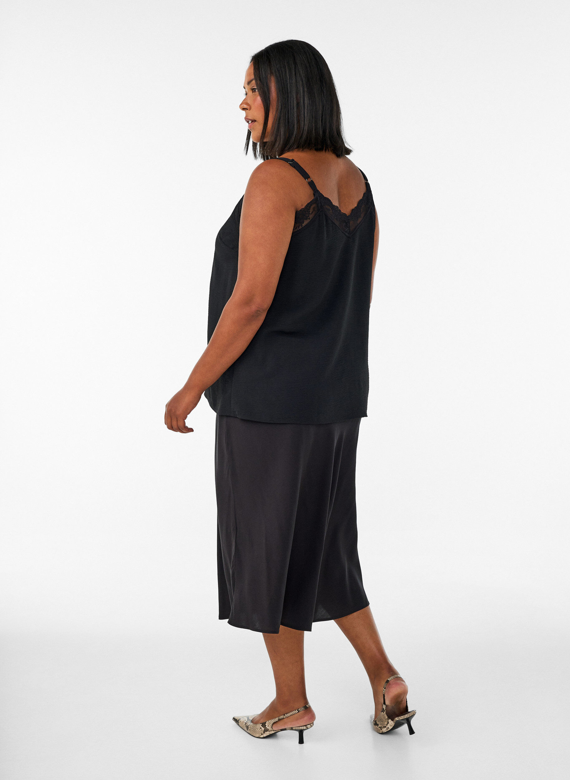 ZizzifashionViscose skirt with an elasticated waist, Black, Model image number 2