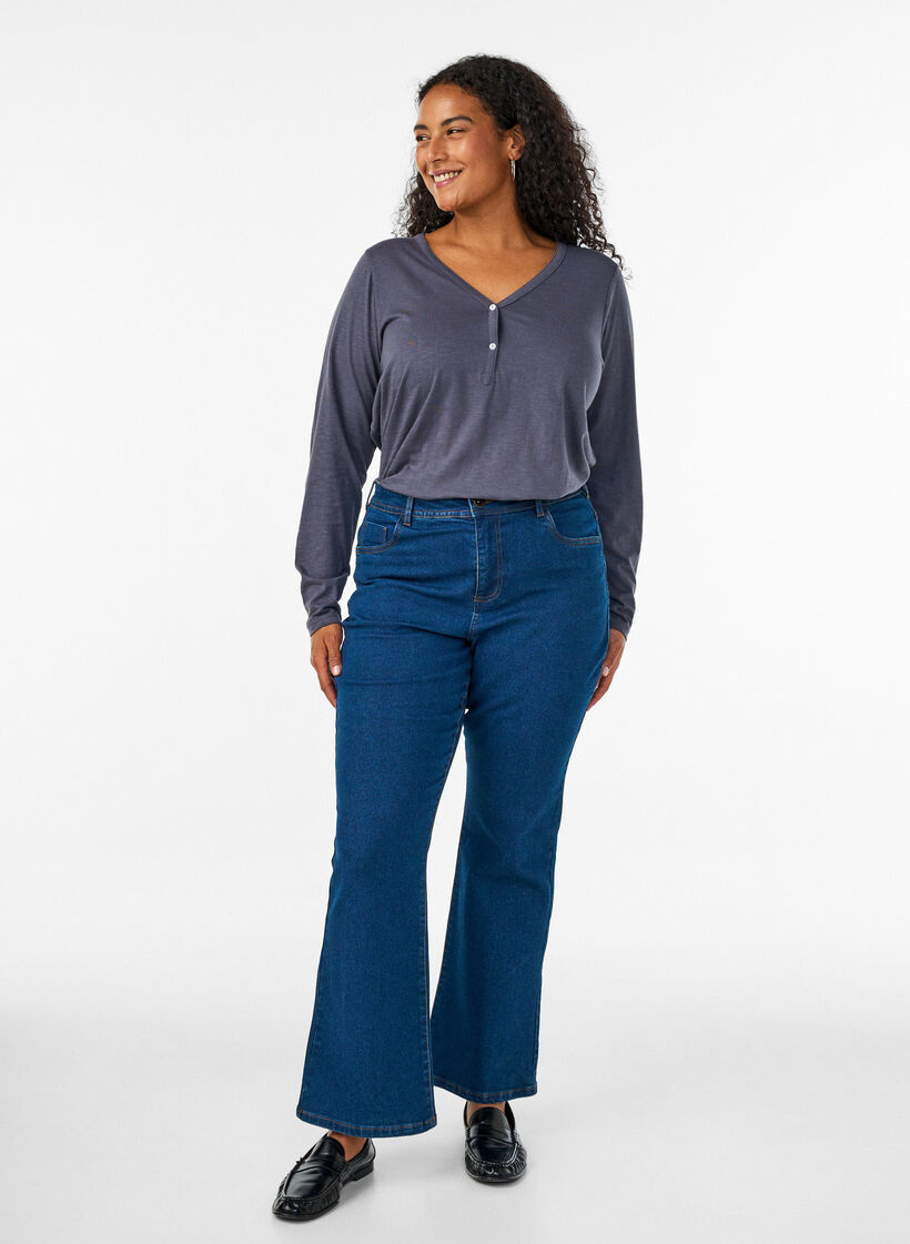 Long-sleeved t-shirt with V-neck and buttons, Grey, Model image number 1