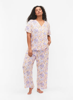 Loose all-over print viscose trousers, Cameo Pink AOP, Model image number 0