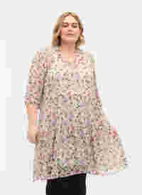 Tunic with 3/4 and floral print, Flower AOP, Model