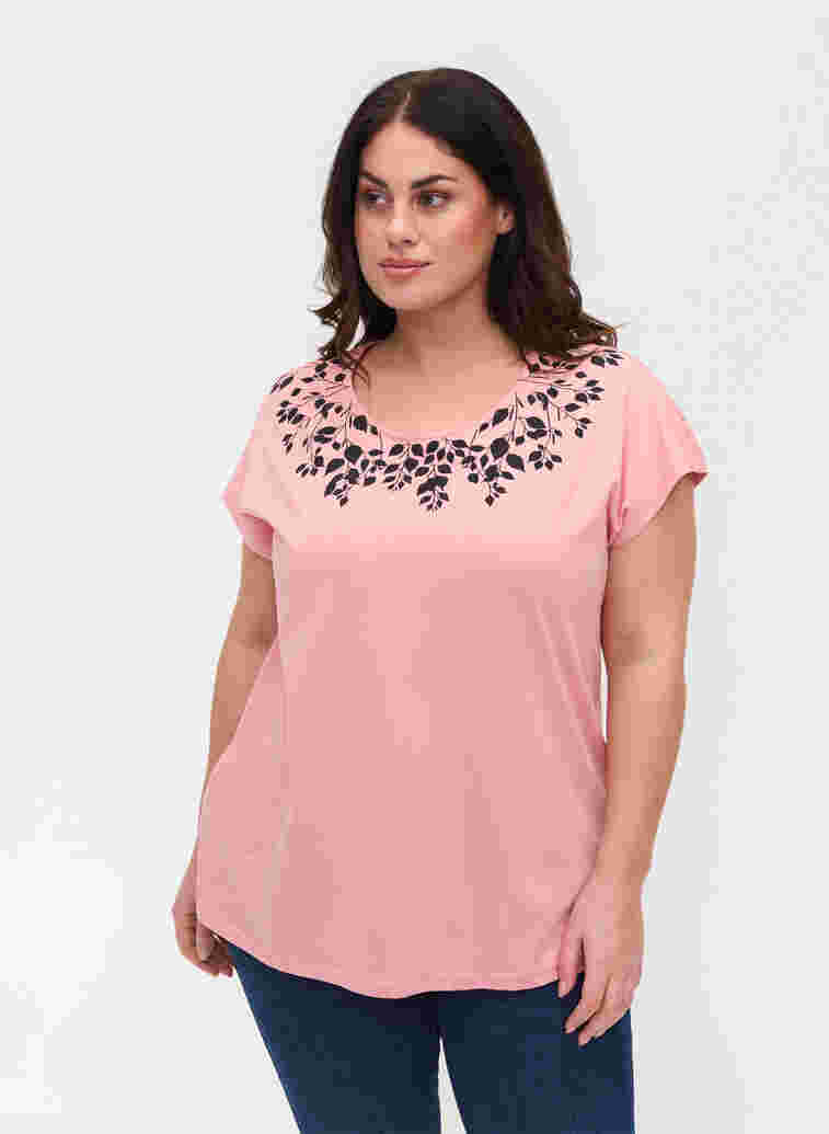 Cotton t-shirt with print details, Blush mel Leaf, Model