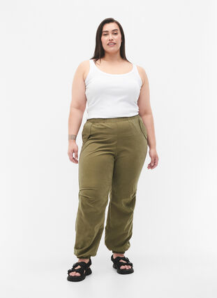 Tapered fit pants with elastic, Martini Olive, Model image number 0