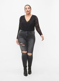 Tight-fitting jeans with rip details, Grey Denim, Model