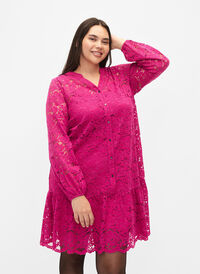 Lace dress with buttons and a-shape, Festival Fuchsia, Model