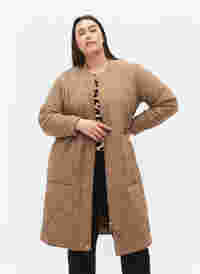 Long quilted jacket with zip and pockets, Amphora, Model
