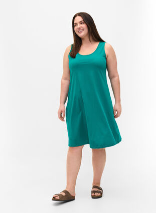 Dress in A-line shape, Parasailing Solid, Model image number 2
