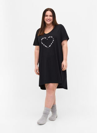 Short-sleeved cotton night dress, Black w. White HEART, Model image number 2