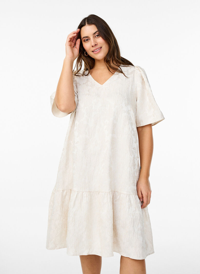 Knee-length jacquard dress with short sleeves, Whisper White, Model image number 0