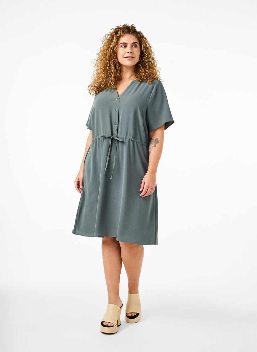 Short sleeve dress with tie waist, Balsam Green, Model image number 2