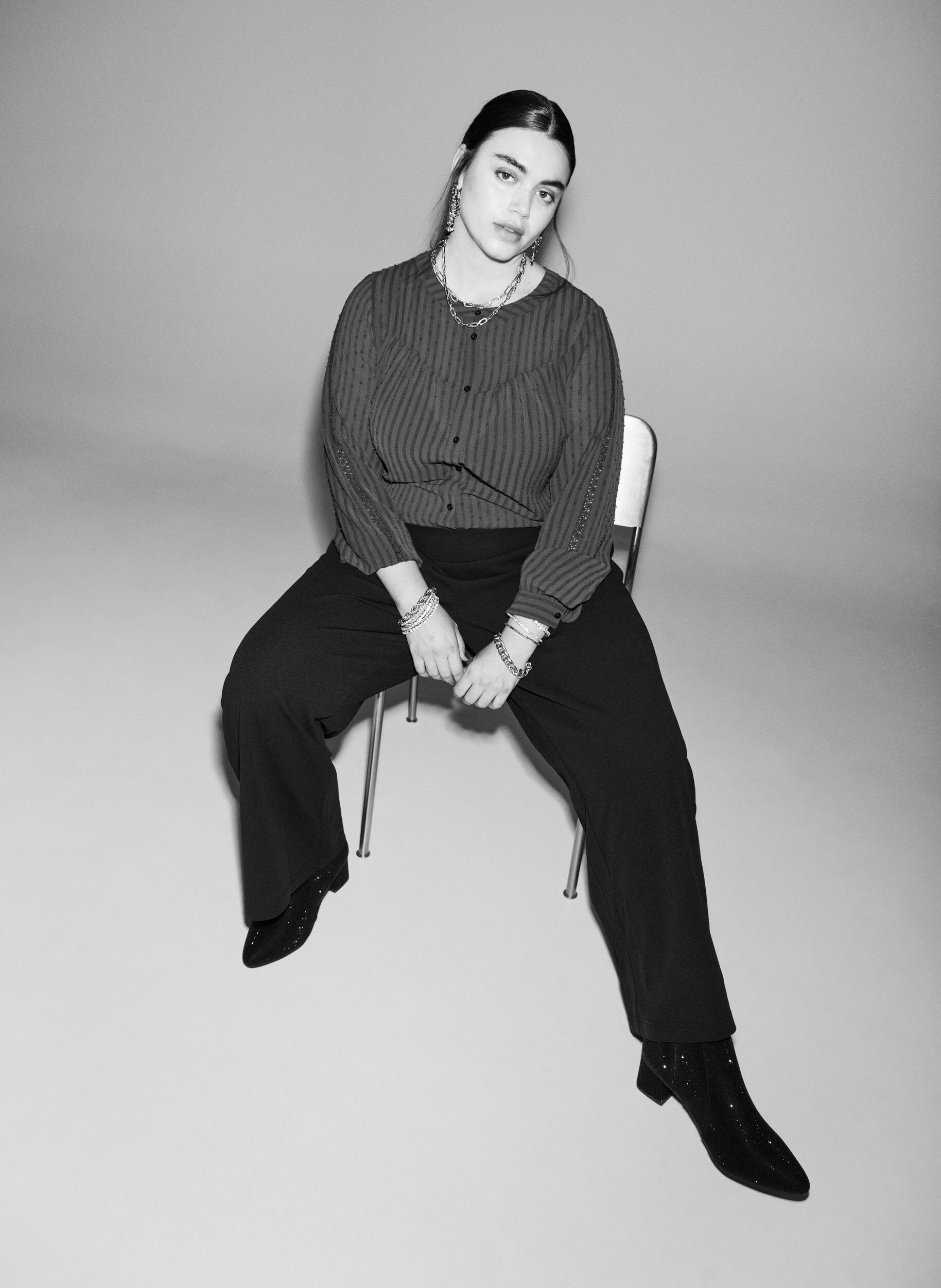 Zizzifashion Shirt with a textured dot pattern and embroidery details, Dark Bordeaux, Image image number 0