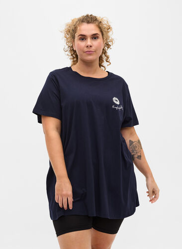 Oversize sleep T-shirt in organic cotton, Night Sky Lips, Model image number 0