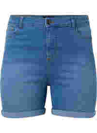 High waisted denim shorts with slim fit