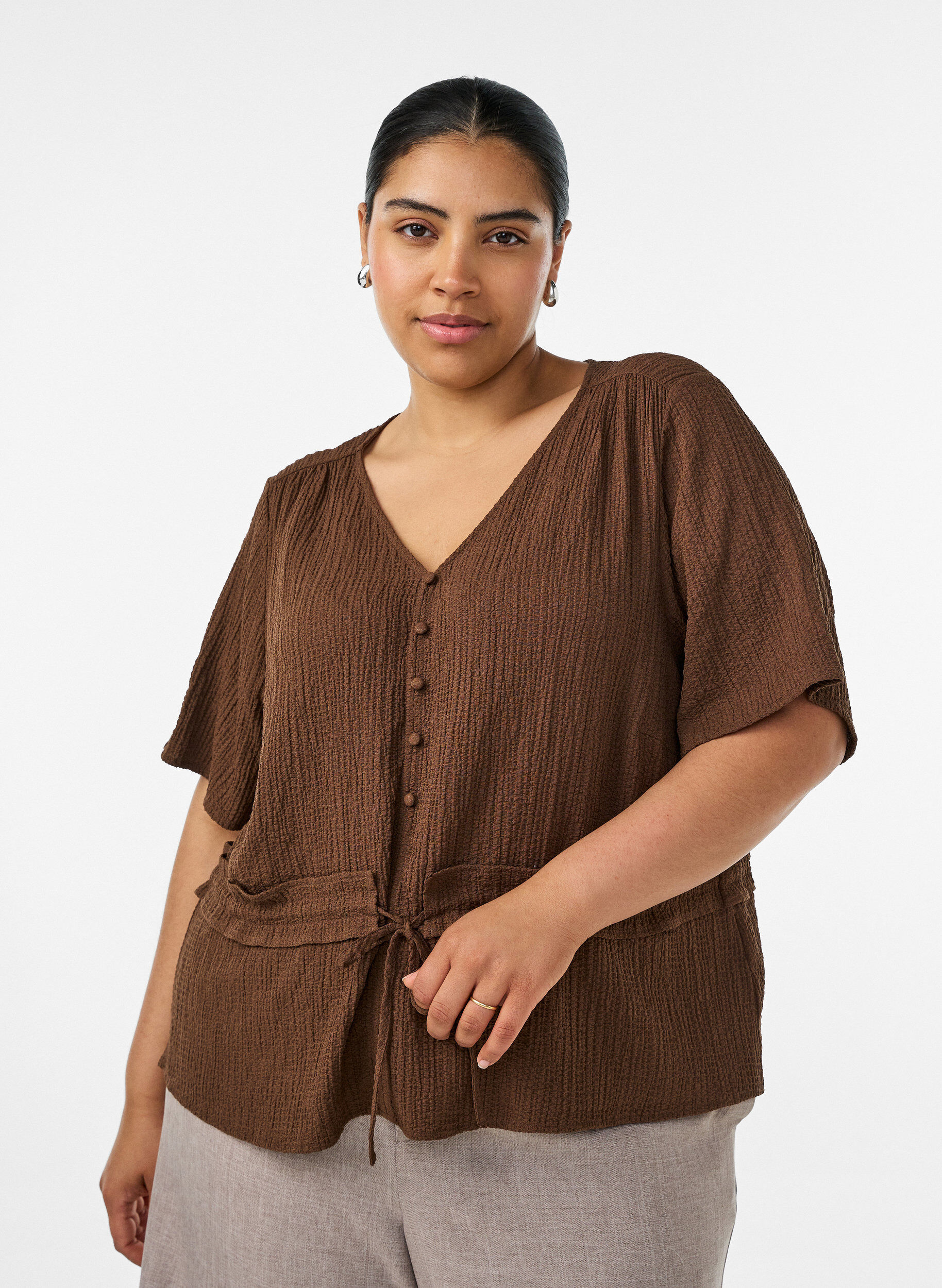 ZizzifashionBlouse with texture and a tie-waist, Brown, Model image number 0