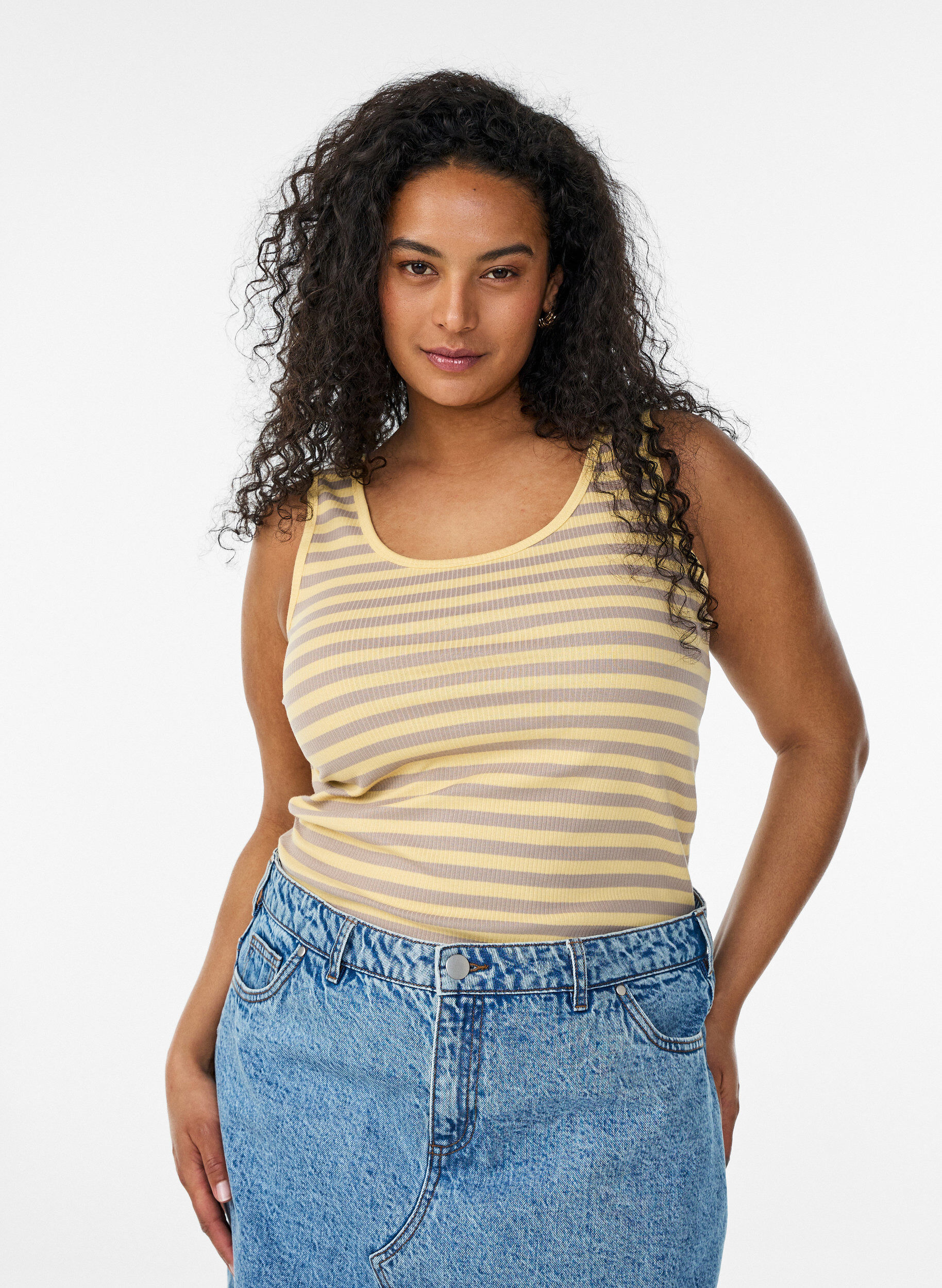 Striped tank top with a rib structure, Yellow, Model