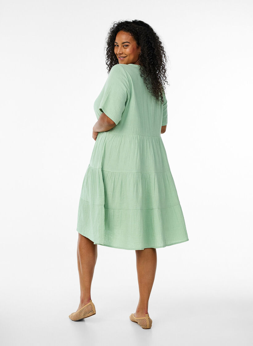 Knee-length cotton muslin dress with an A-line cut, Green, Model image number 2