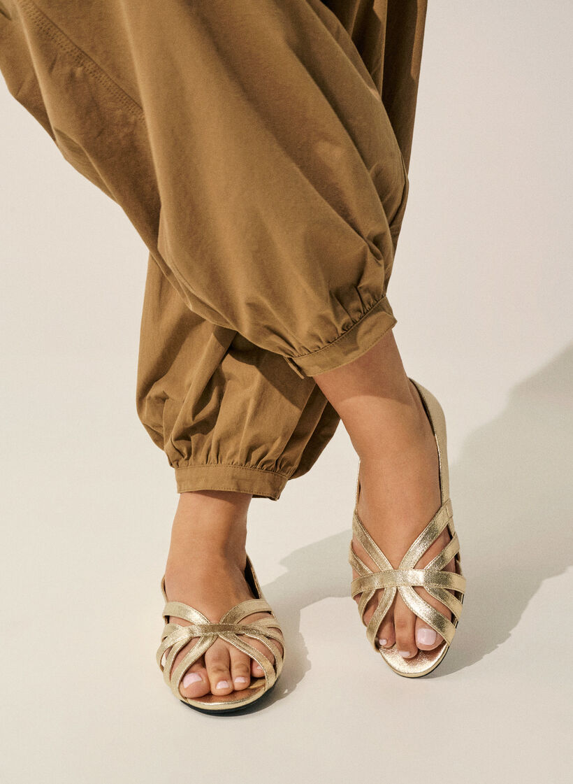 Gold-coloured ballerina with crossed straps, Gold, Image image number 0