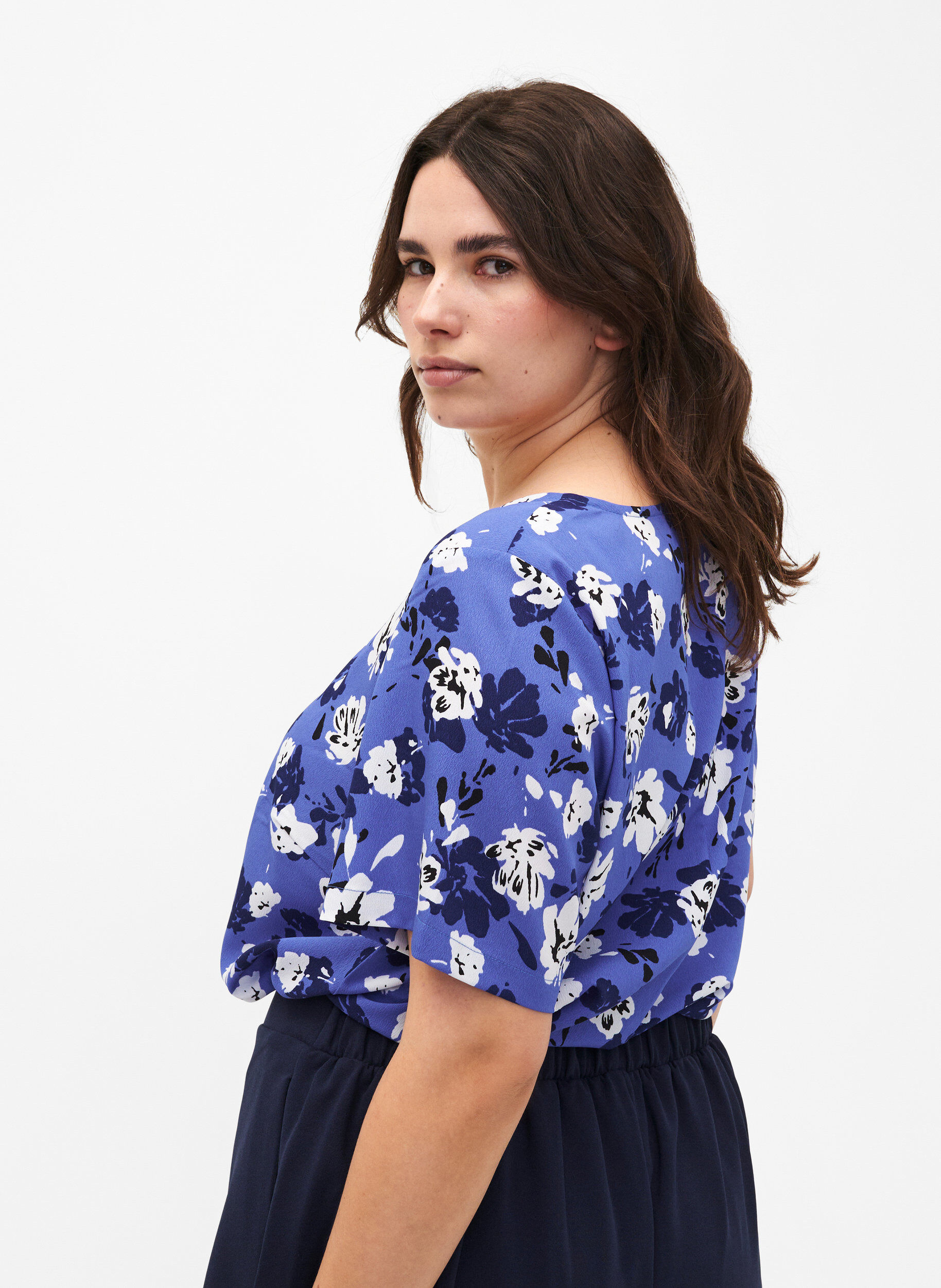 Zizzifashion FLASH - Blouse with short sleeves and print, Amparo Blue Flower, Model image number 1