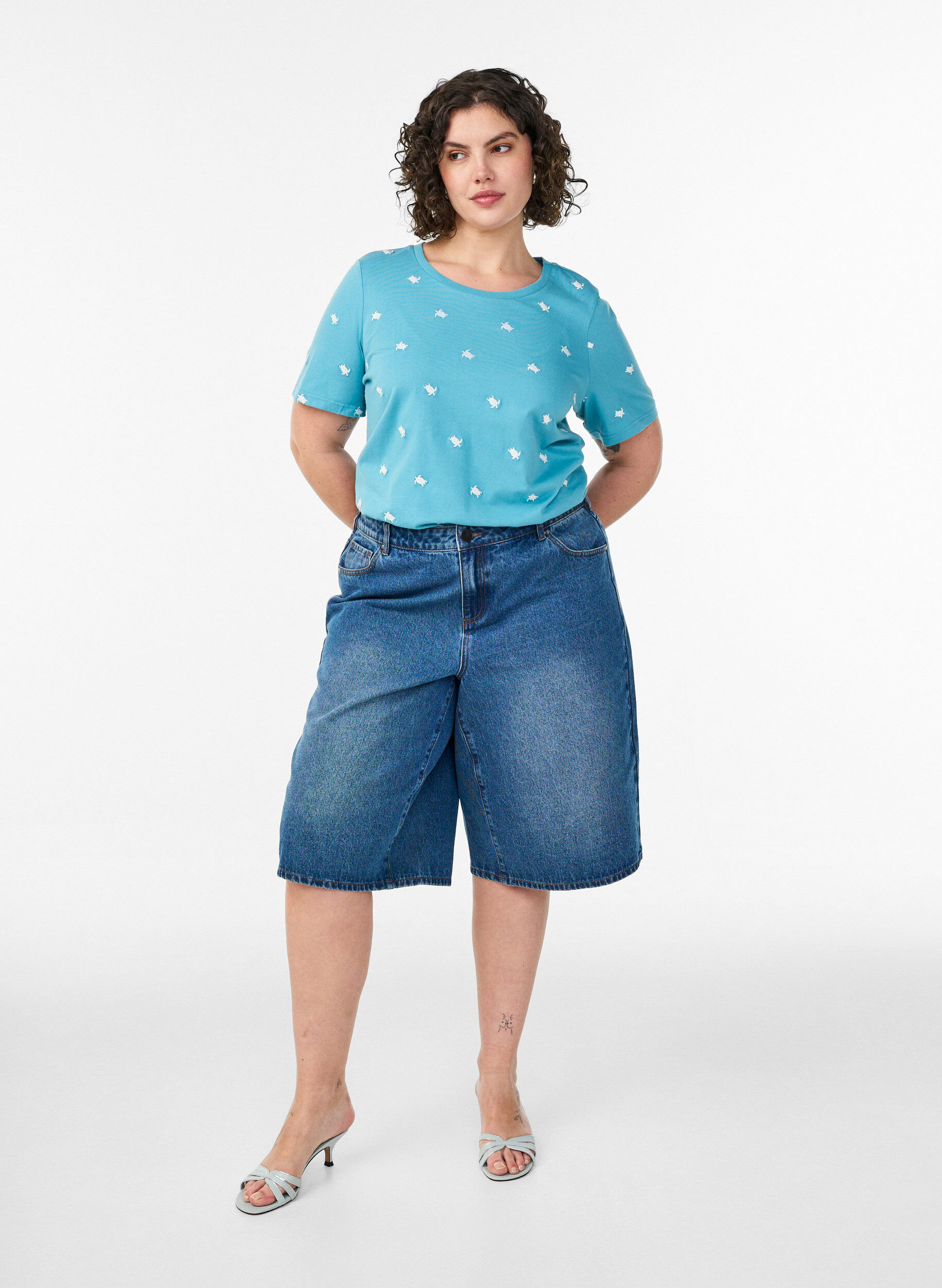 ZizzifashionT-shirt in organic cotton with embroidered motifs, Blue, Model image number 1