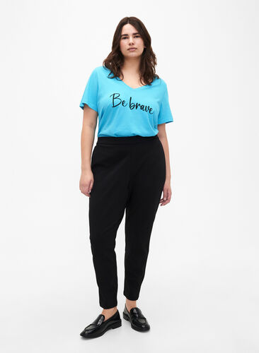 Cropped trousers with pockets, Black, Model image number 0