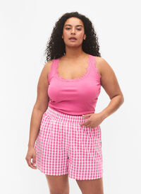 Checked cotton pyjama shorts, Pink Check, Model