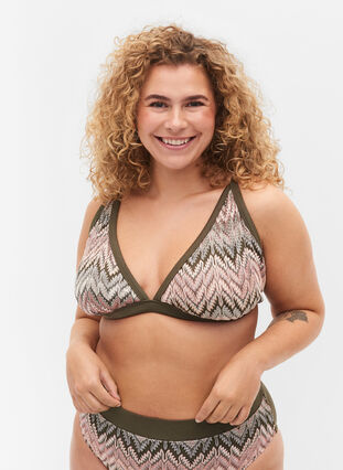 Patterned triangle bikini top, Beech AOP, Model image number 0