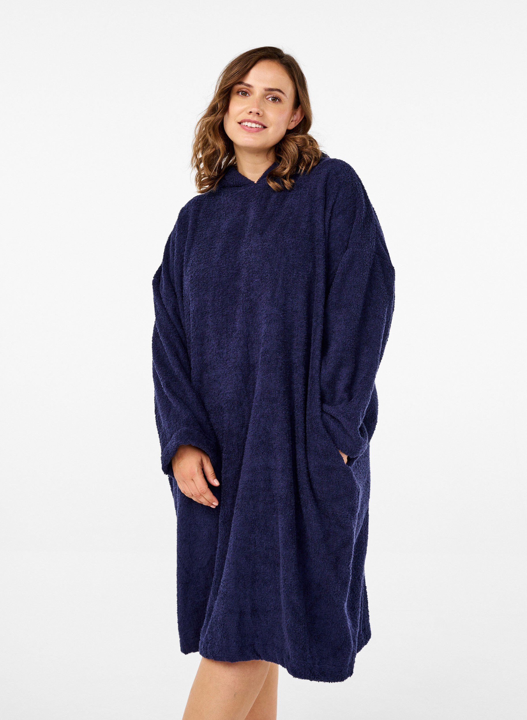 Zizzifashion Terry poncho with hood, Navy Blazer, Model image number 0