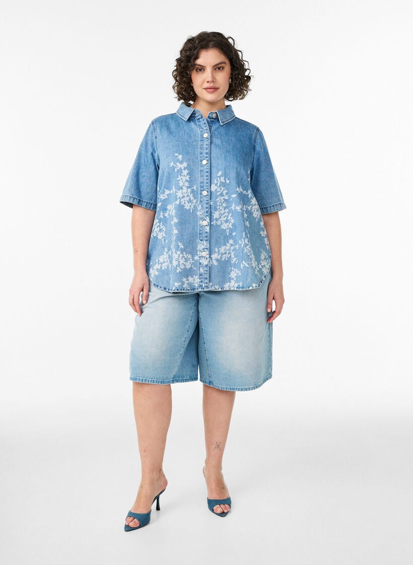Denim shirt with floral print and short sleeves, Light Blue, Model image number 1