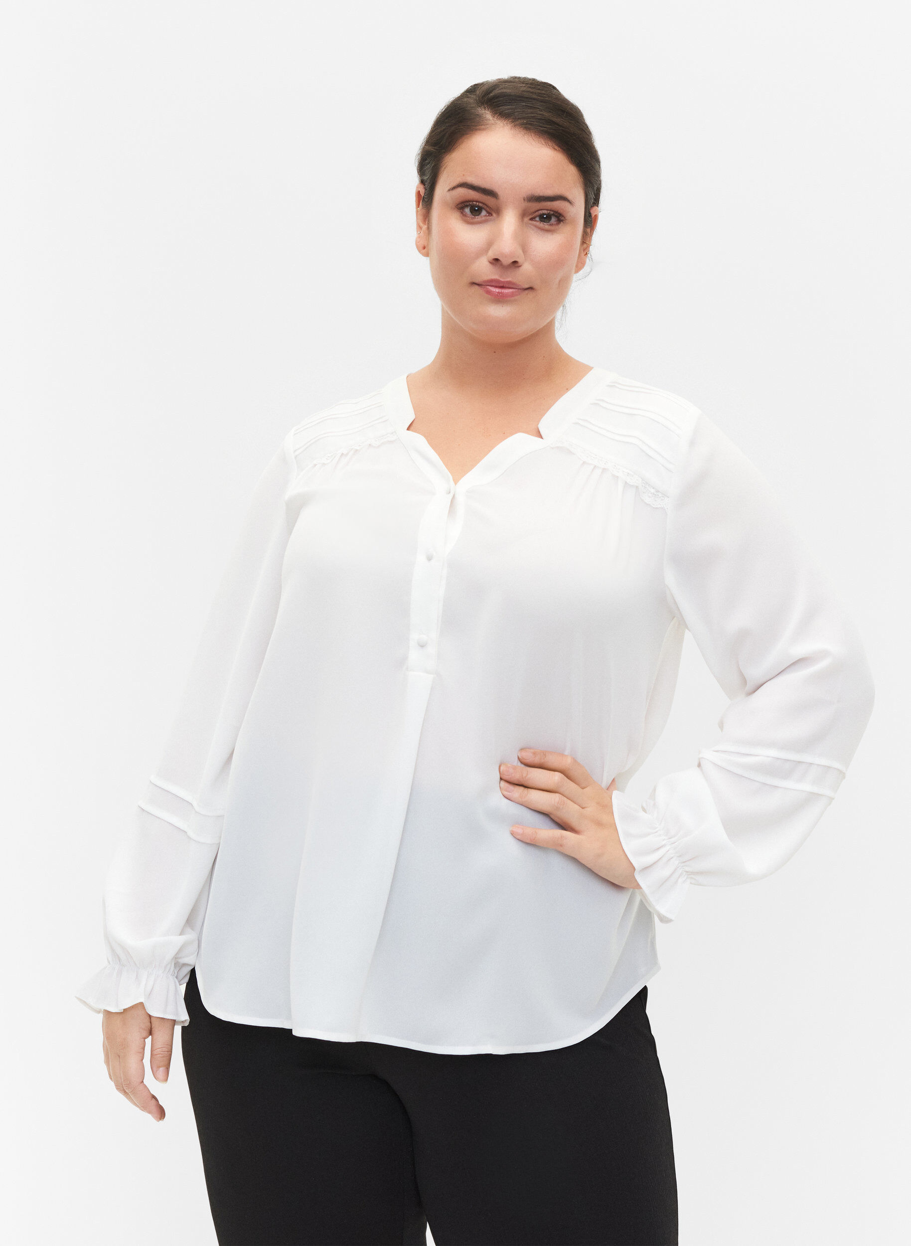 Zizzifashion Top with long sleeves and button closure, Bright White, Model image number 0