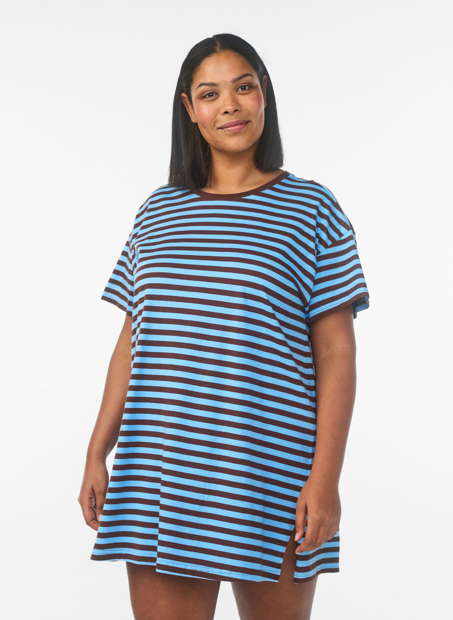 Long striped night T-shirt, Light Blue, Model