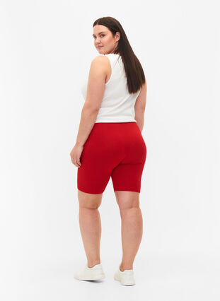 Plain-coloured basic bike shorts, Tango Red, Model image number 1