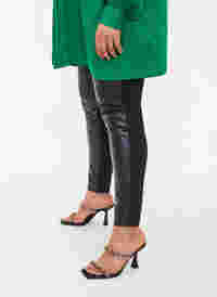 Leggings with faux leather, Black, Model