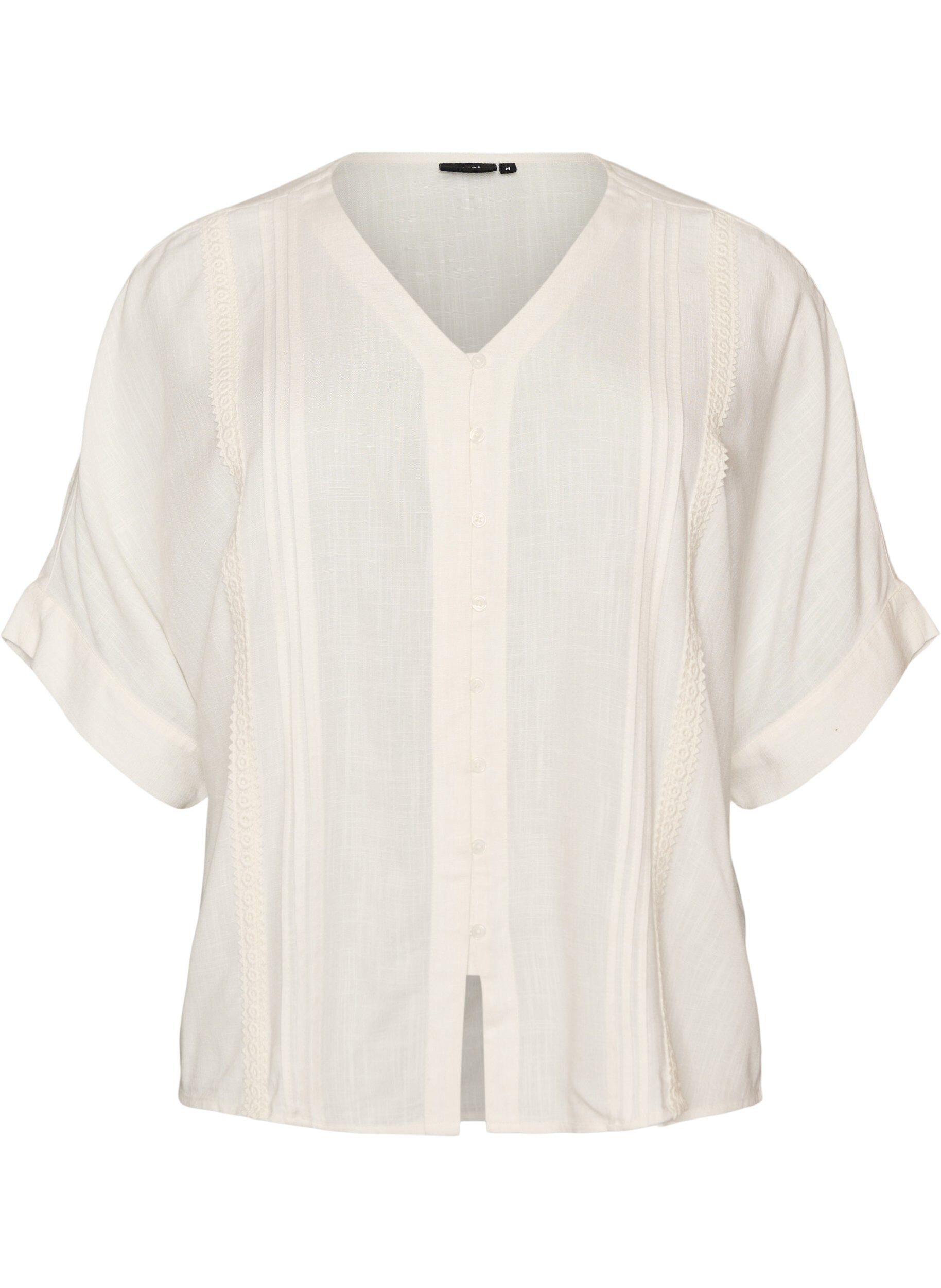 Viscose blouse with crochet trim and buttons