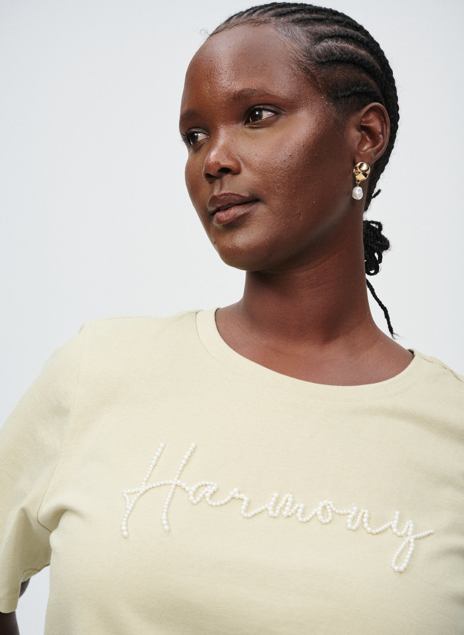 Zizzifashion T-shirt in organic cotton with pearl text, Beige, Image image number 0