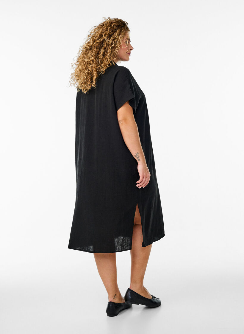 Long shirt in viscose and linen, Black, Model image number 1