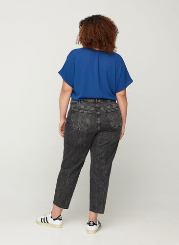 Cropped mom fit Mille jeans with a loose fit, Grey Denim 4, Model image number 1