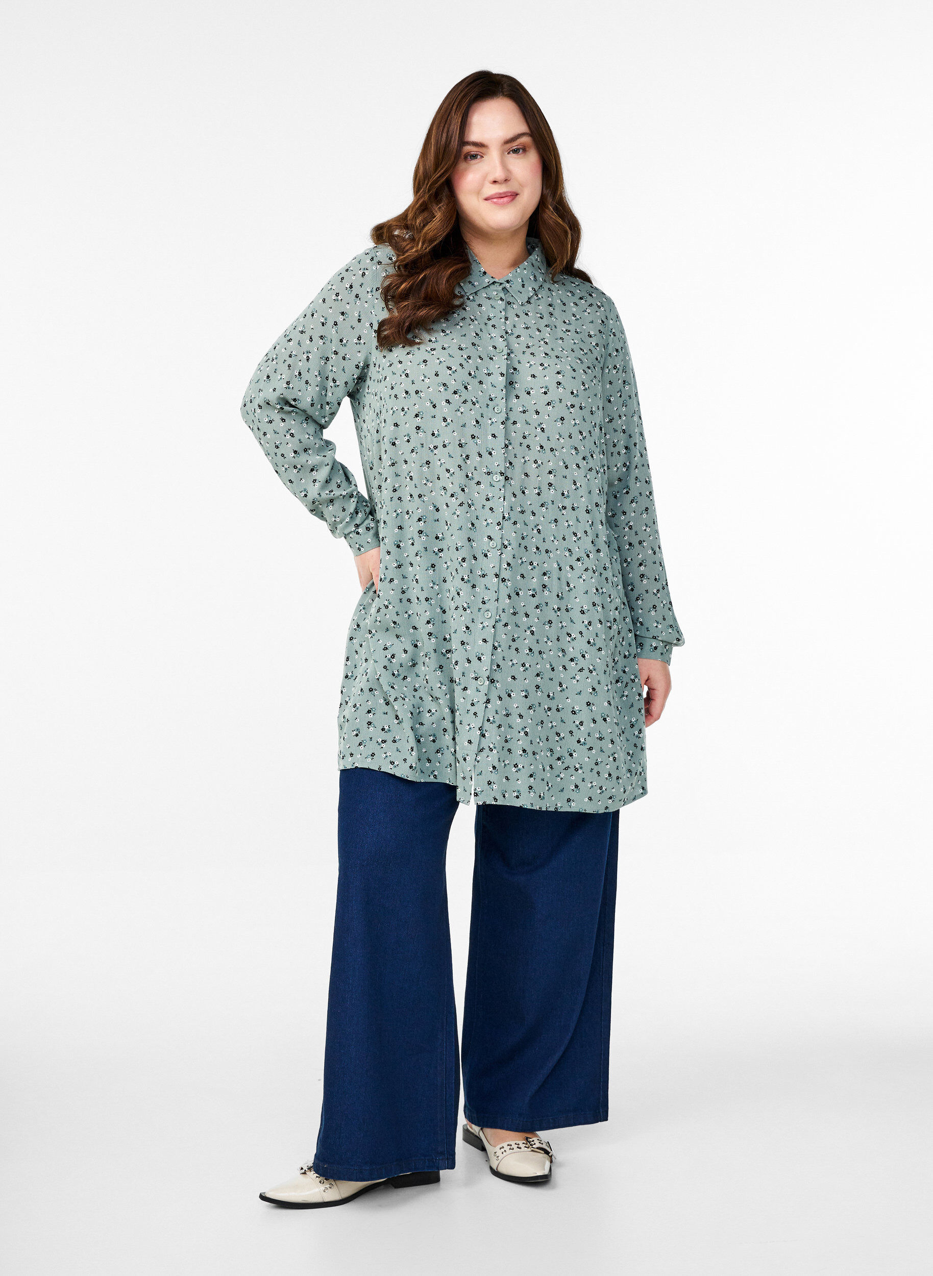 Zizzifashion Long shirt with floral print, Green, Model image number 1