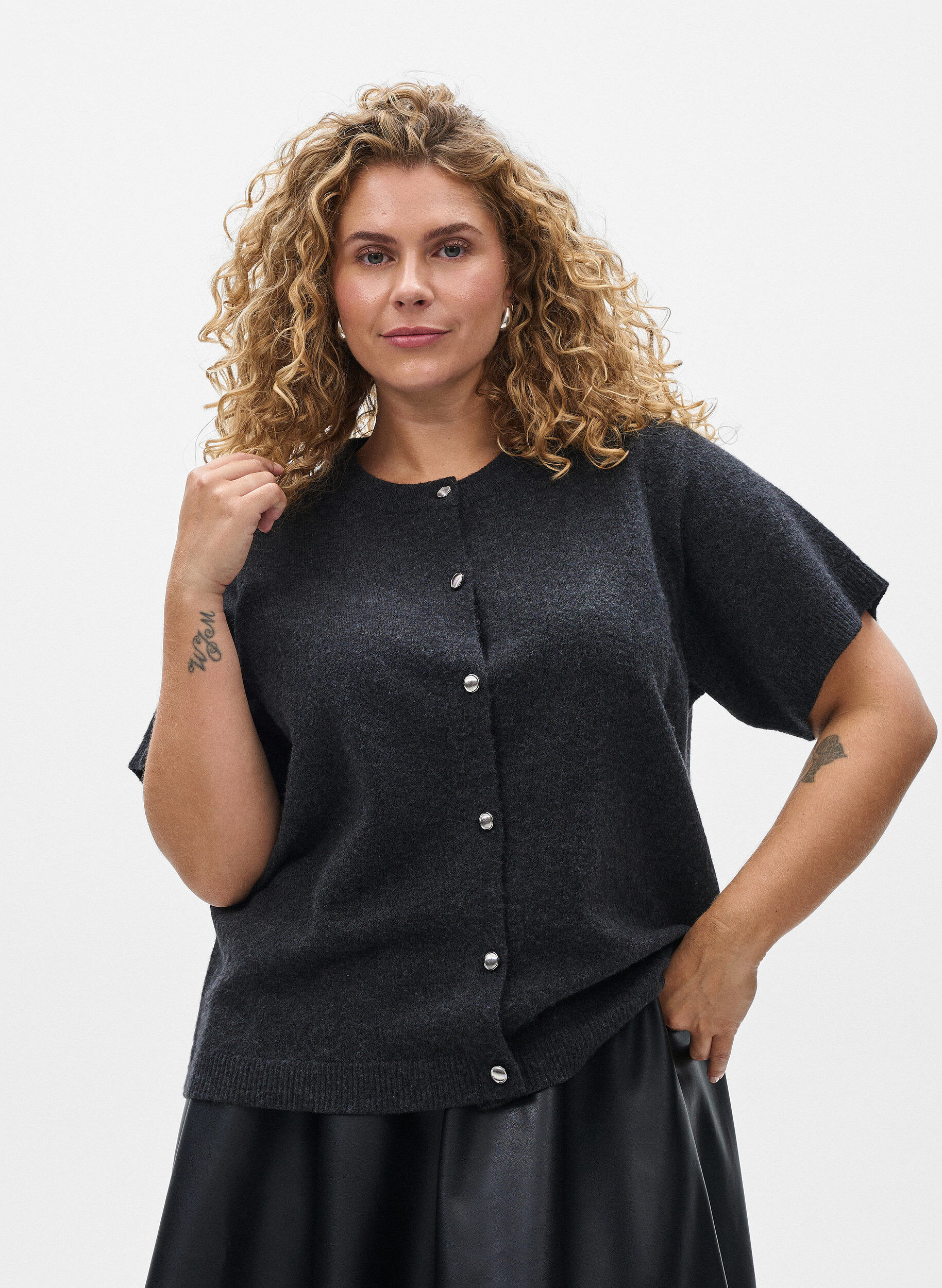 ZizzifashionKnitwear cardigan with short sleeves, Dark Grey, Model image number 0