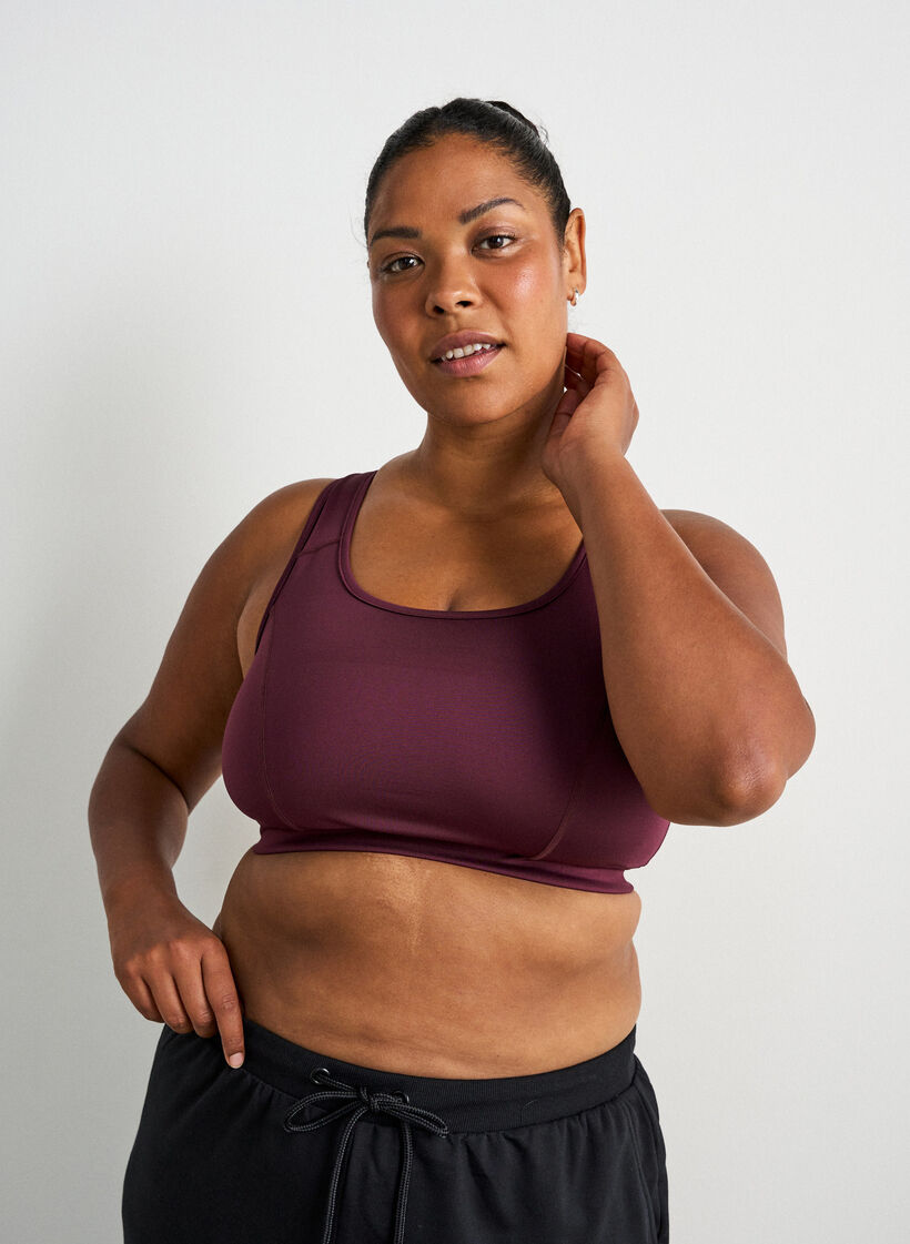 Sports bra with racerback, Red, Model image number 0