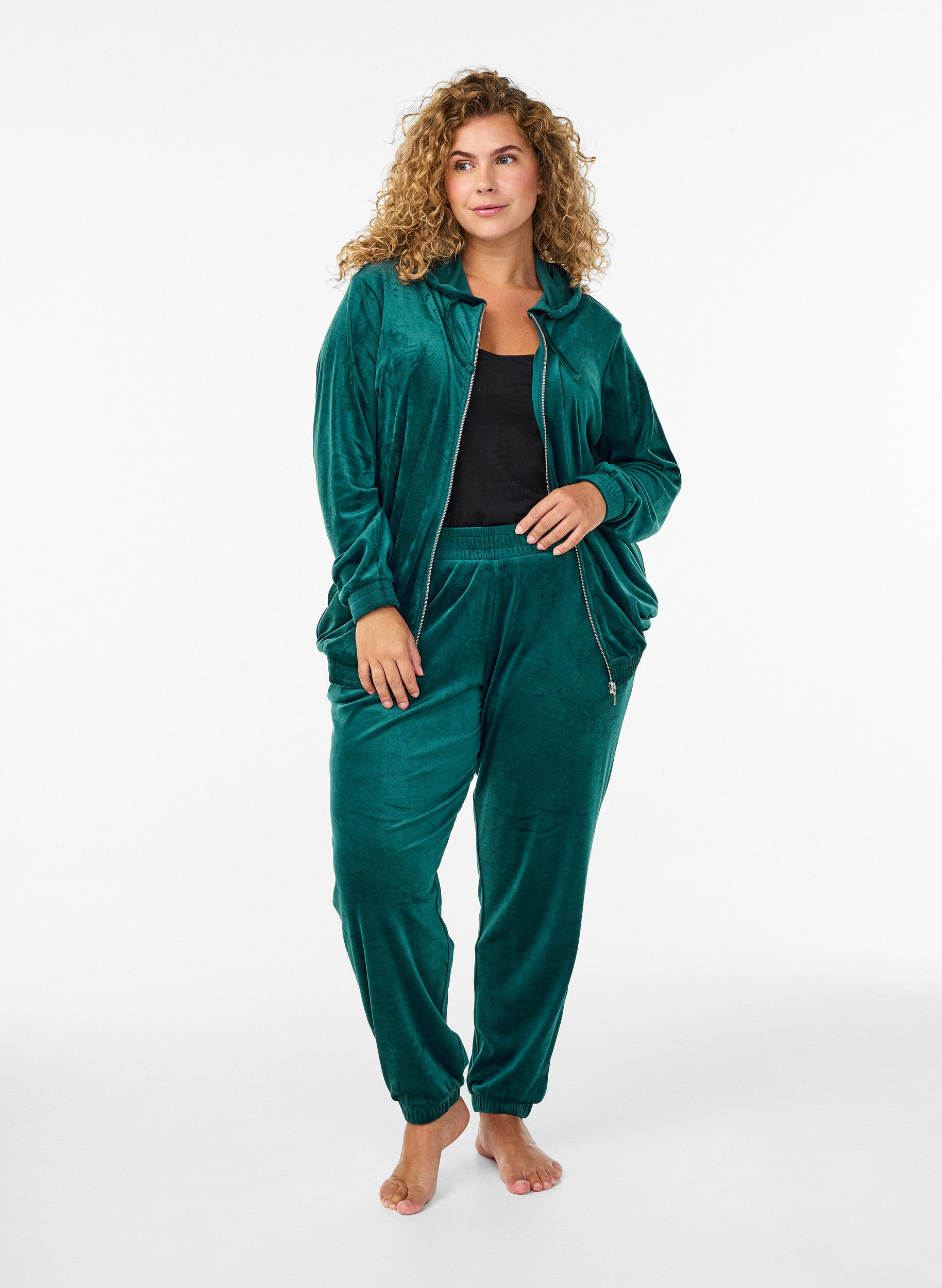 Zizzifashion Velour cardigan with zip and hood, Green, Model image number 1