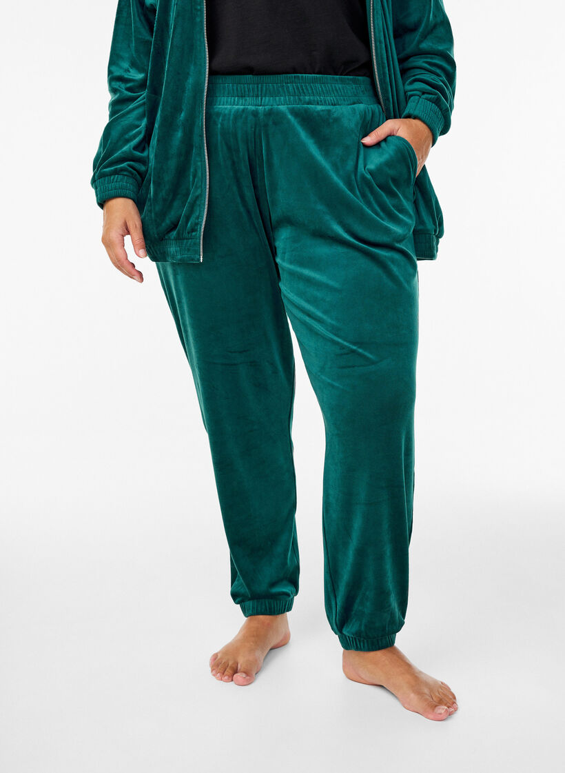 Loose velvet trousers, Green, Model image number 2
