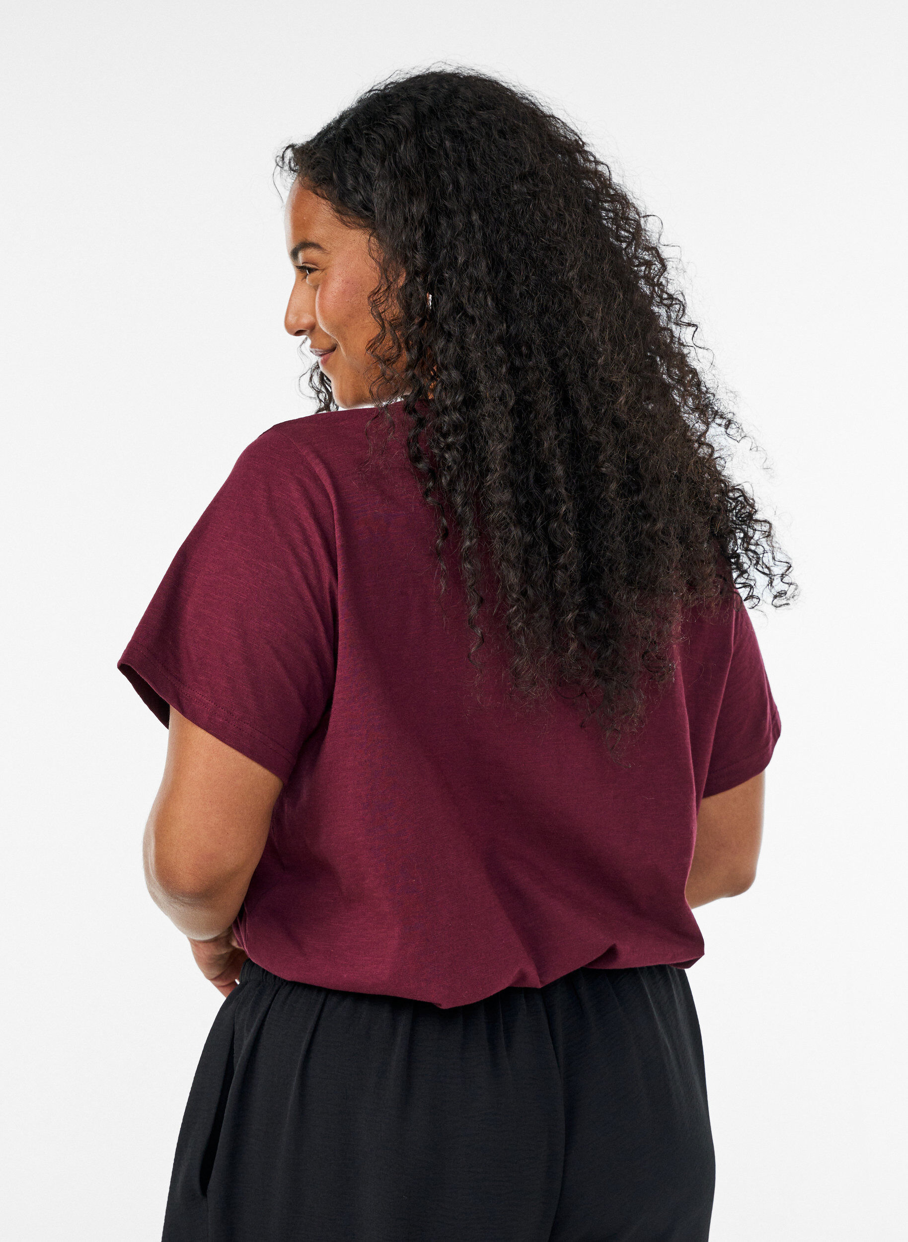 ZizzifashionT-shirt with button detail, Dark Bordeaux, Model image number 2