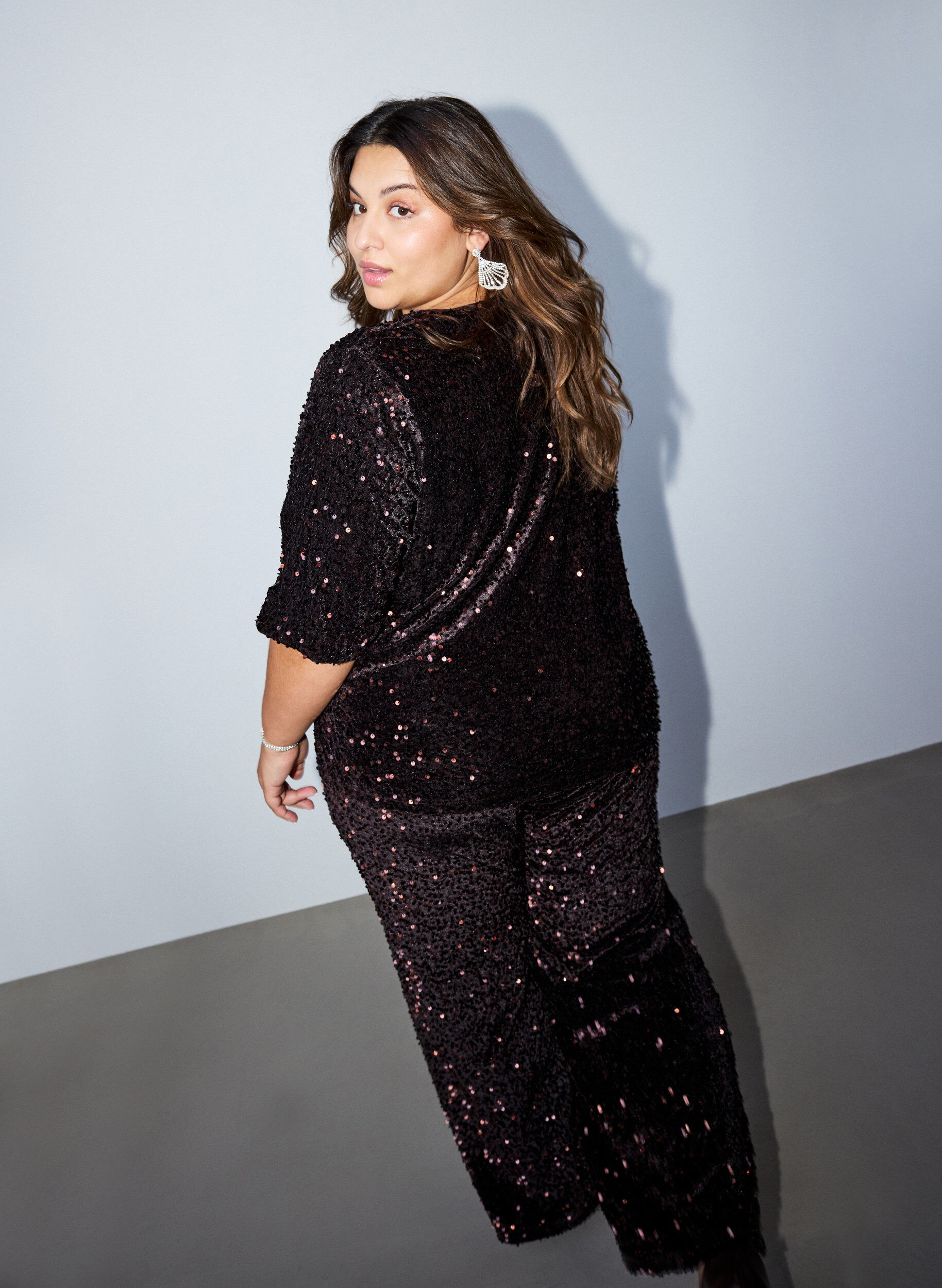 ZizzifashionSequin blouse with elbow-length sleeves, Brown, Model image number 2