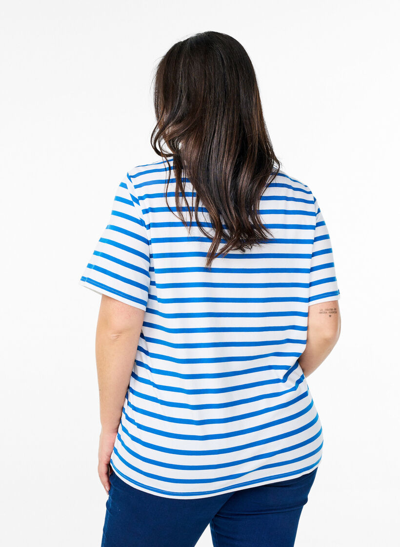 Striped T-shirt in organic cotton, Blue, Model image number 2