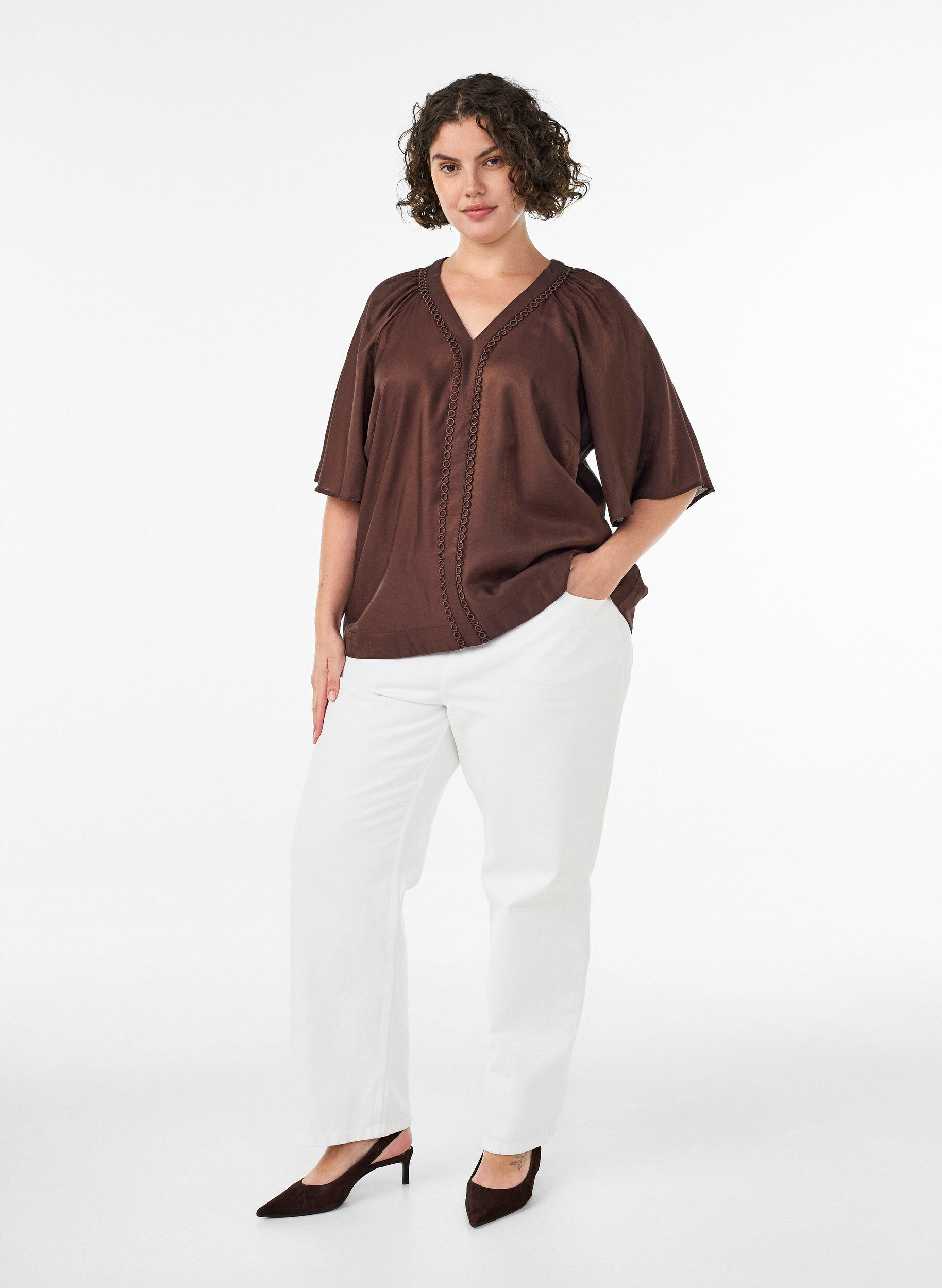 ZizzifashionViscose blouse with V-neck and decorative details, Brown, Model image number 1