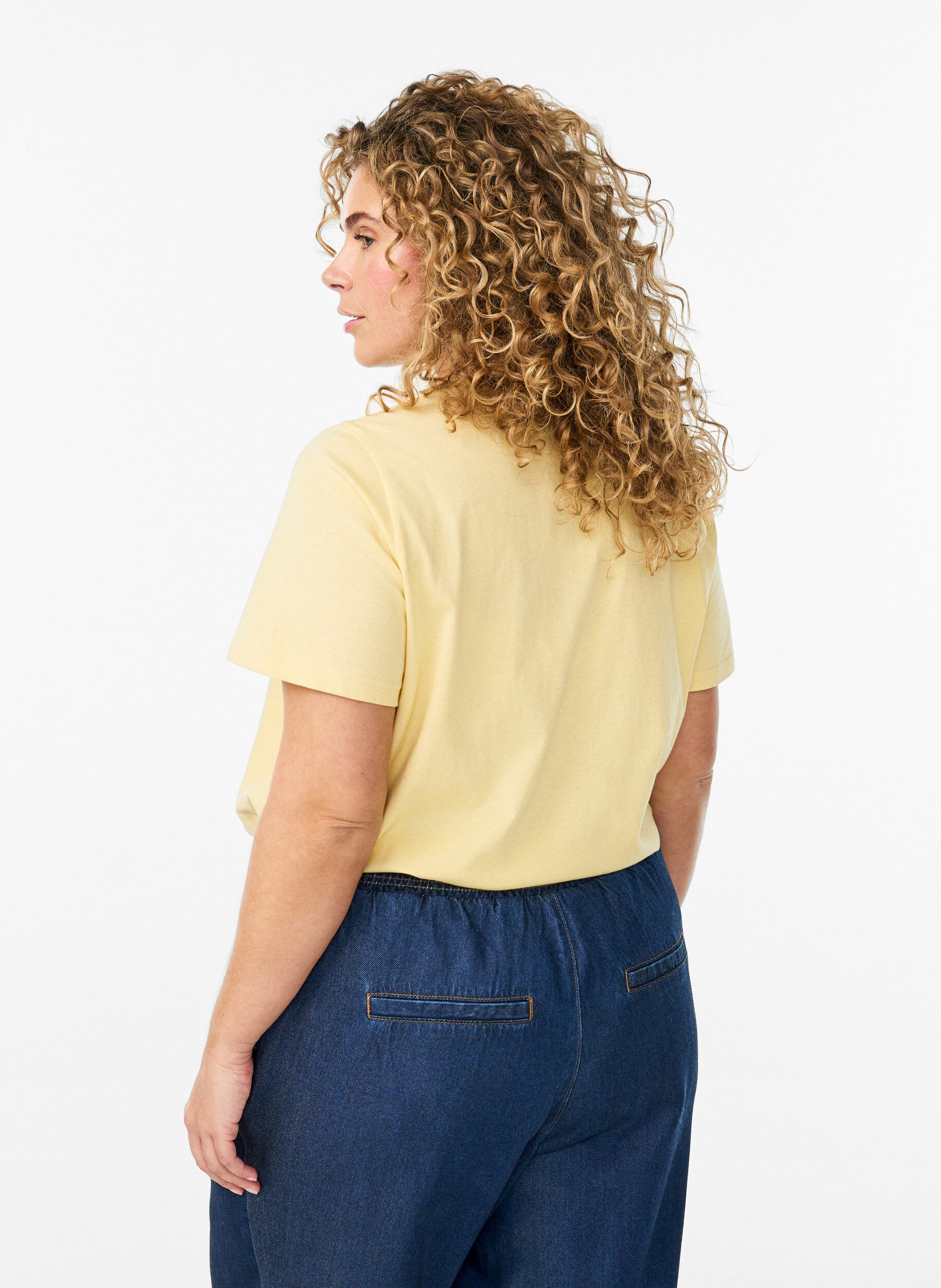 ZizzifashionBasic cotton T-shirt with round neck, Yellow, Model image number 2